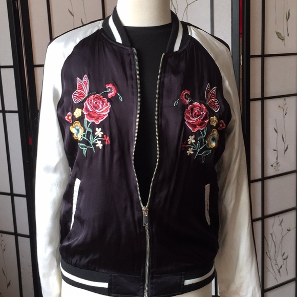NWOT Jackets & Blazers - 💗SOLD💗 Floral Print Satin Bomber Jacket